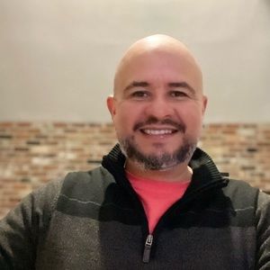 Meet your Posher, Jorge